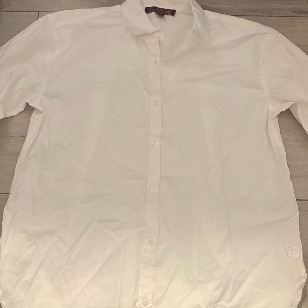 Gloria Vanderbilt White Casual Button Down Shirt